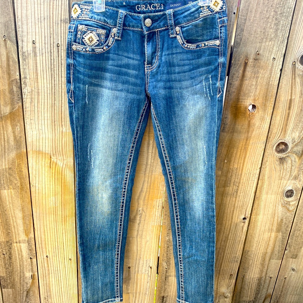 GRACE in LA women’s size 29 skinny Blue Jeans